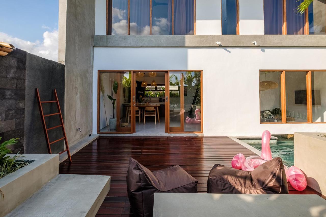 Octo 1 - Private Villas, Modern Style, Near Beach Canggu Buitenkant foto