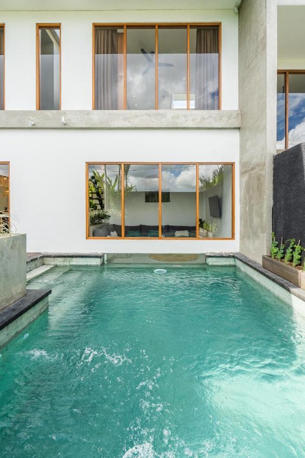 Octo 1 - Private Villas, Modern Style, Near Beach Canggu Buitenkant foto
